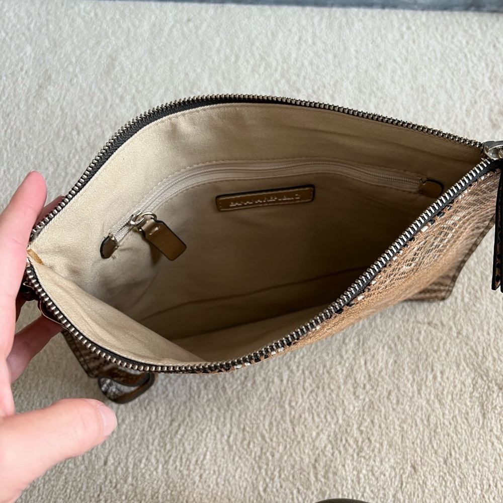 Banana Republic Snakeskin Clutch - Picture 3 of 5